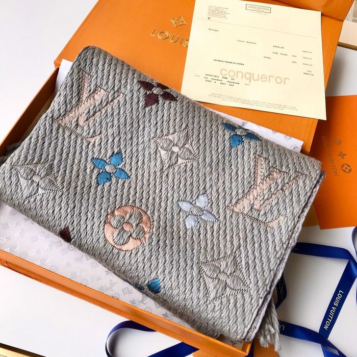 Louis Vuitton Scarf LV00152